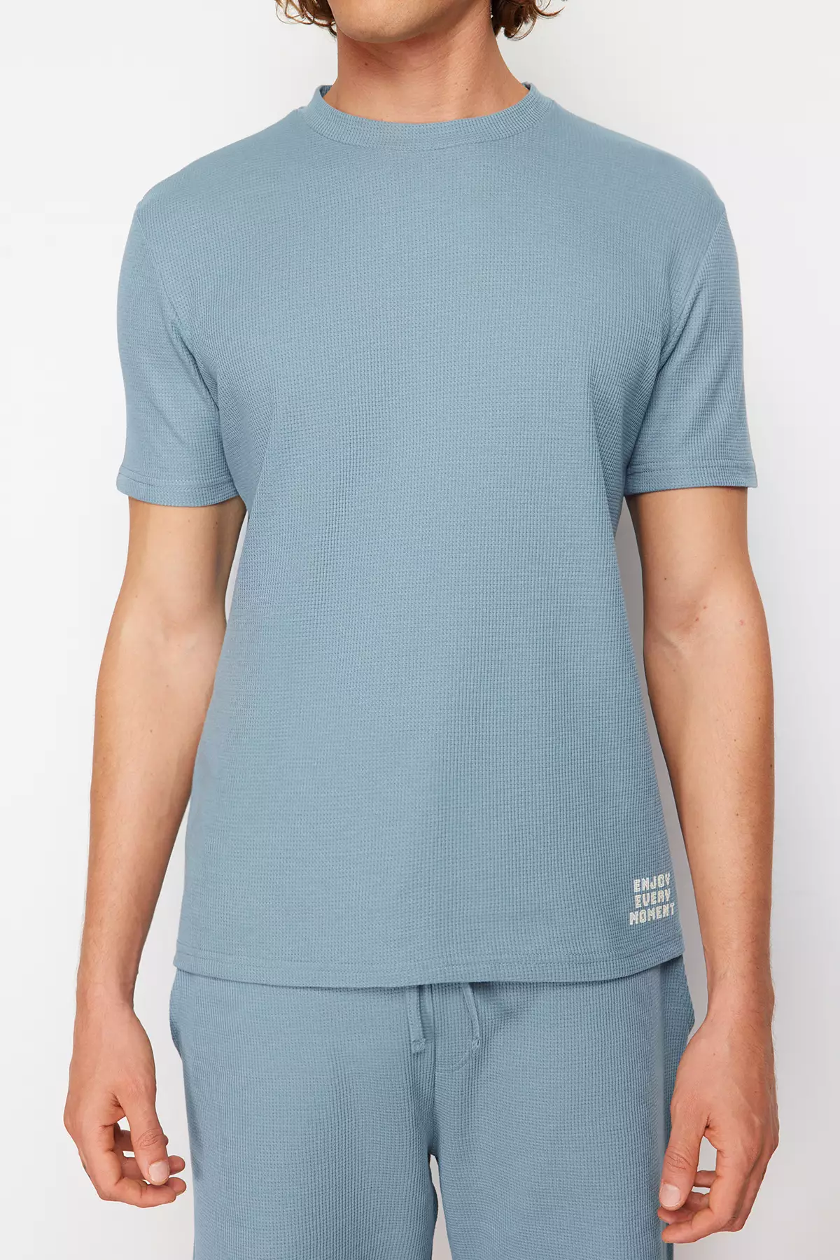 Textured Graphic Pyjama Set
