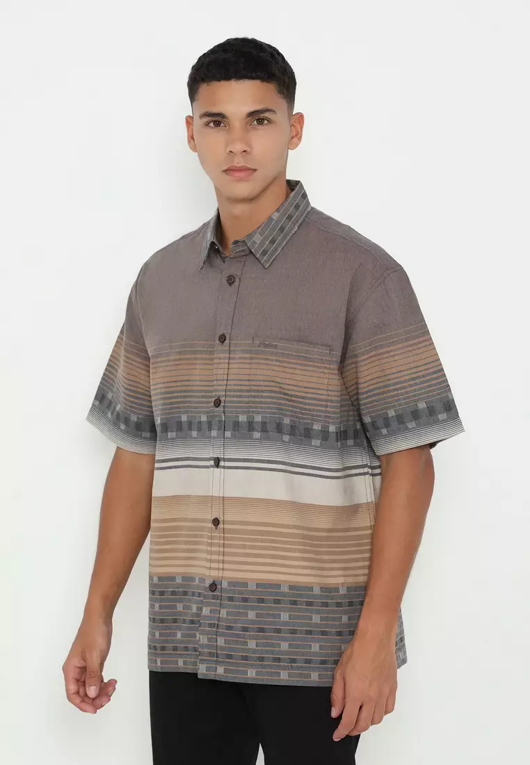 POLICE Kemeja Border Printing Regular Fit Pria