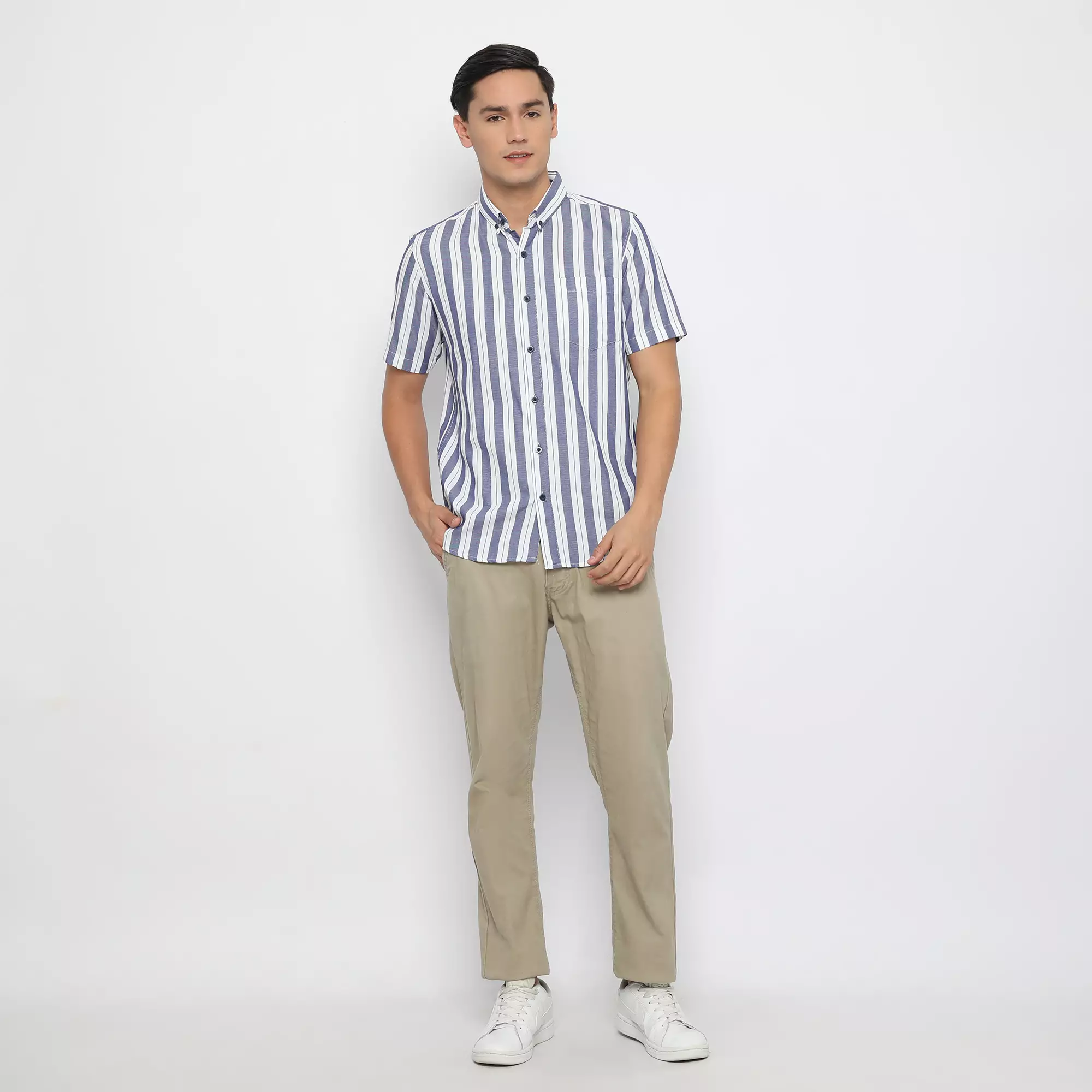 Platini Kemeja Garis Pria Lengan Pendek Katun Yarndyed 73323 Biru