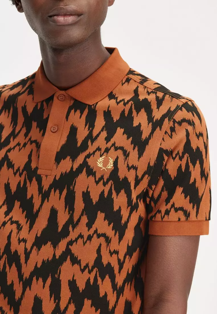 Fred Perry M8690 AMY ANIMAL PRINT POLO SHIRT