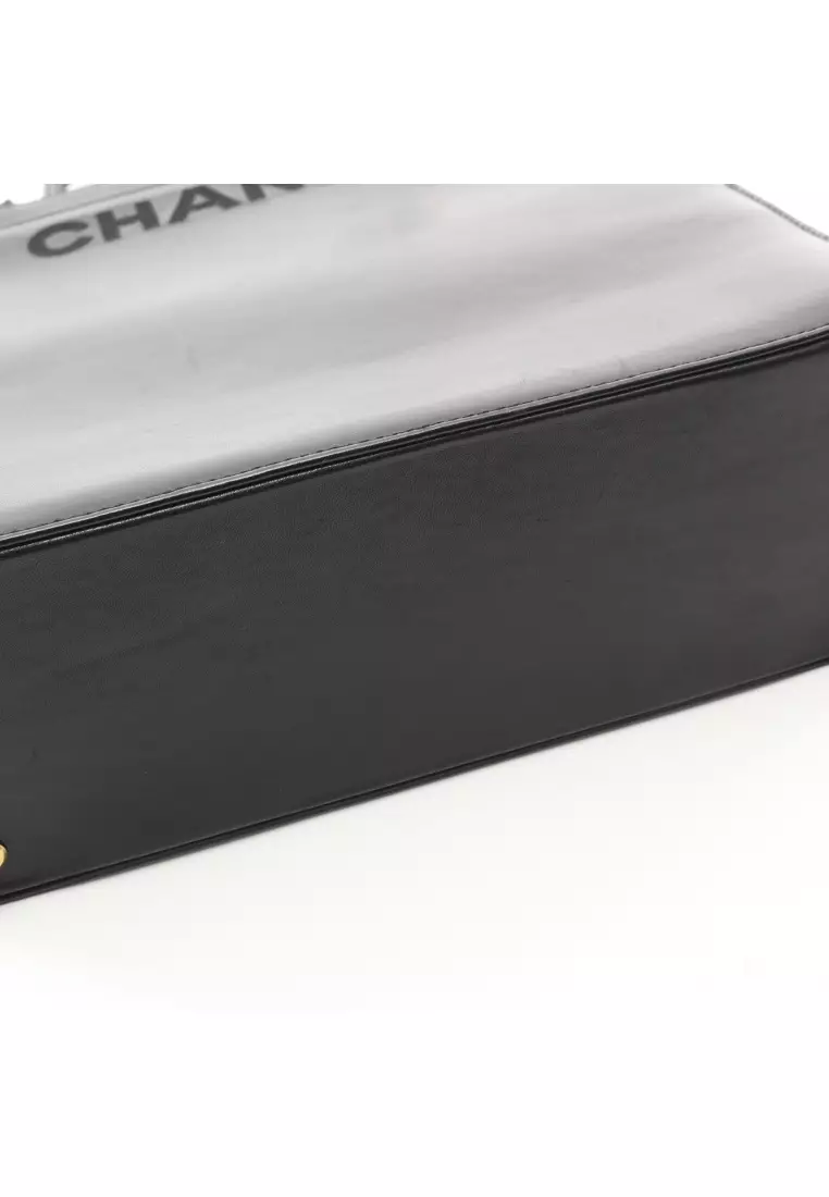 Pre-Loved Chanel Handbag tote bag lambskin black gold hardware logo