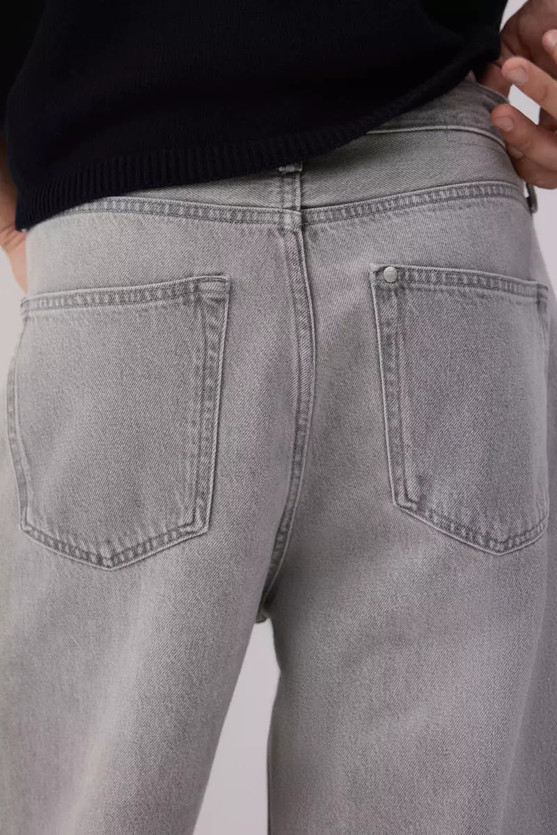 Loose Jeans
