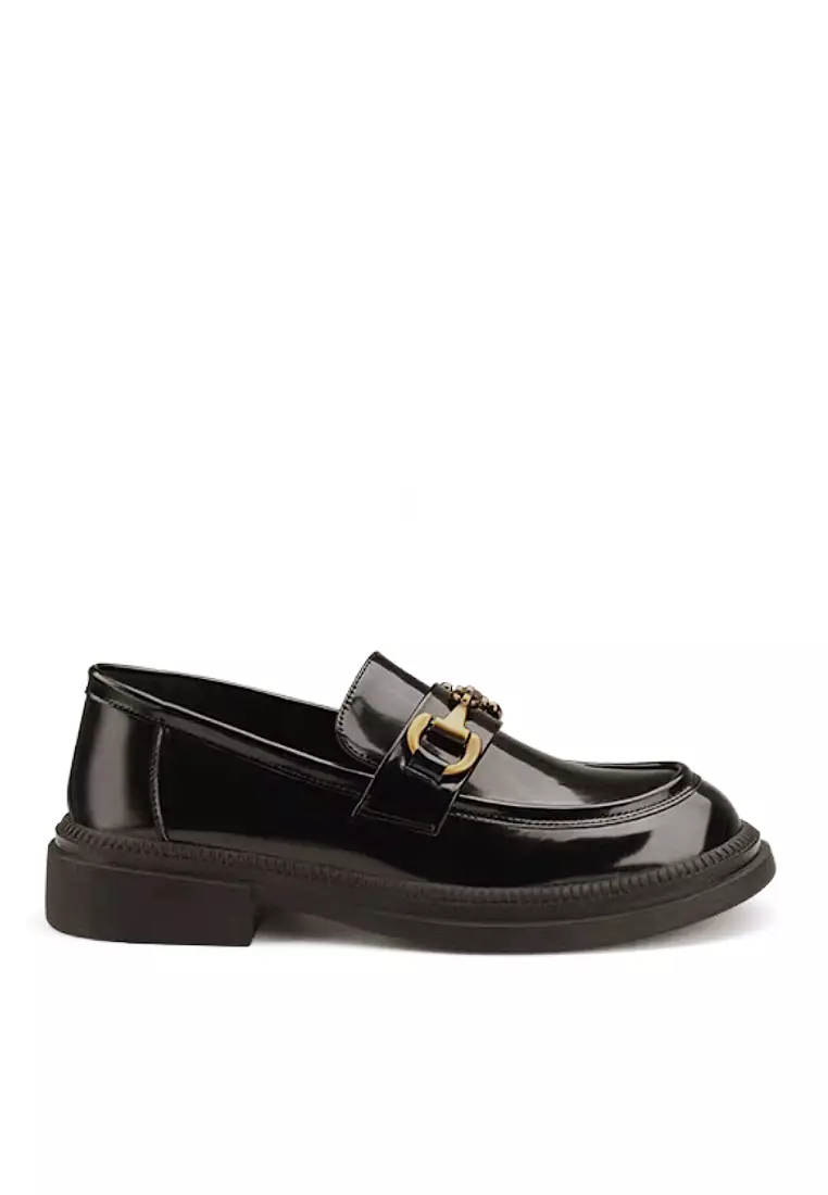 Discount on Twenty Eight Shoes  shoes - SKU: VANSA Fashion Hardware Buckle Loafers VSW-F99-1