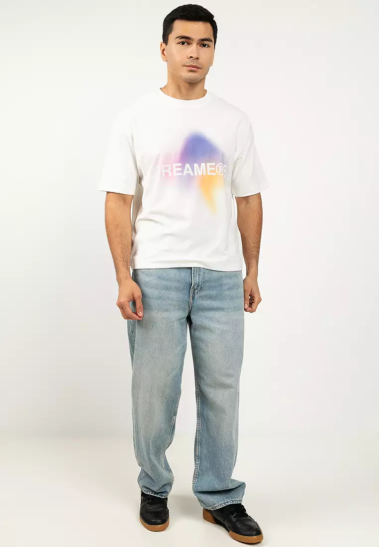 Cropped Fit Graphic T-Shirt