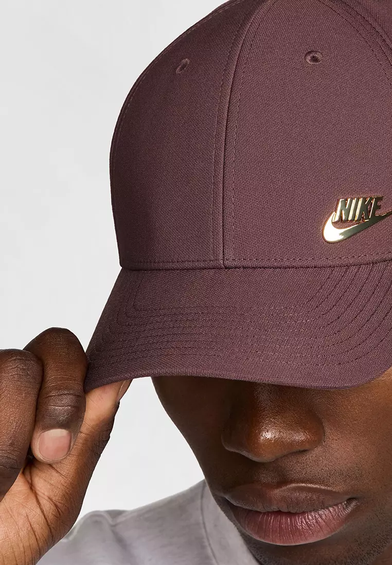 Dri-FIT Club Structured Metal Logo Unisex Cap