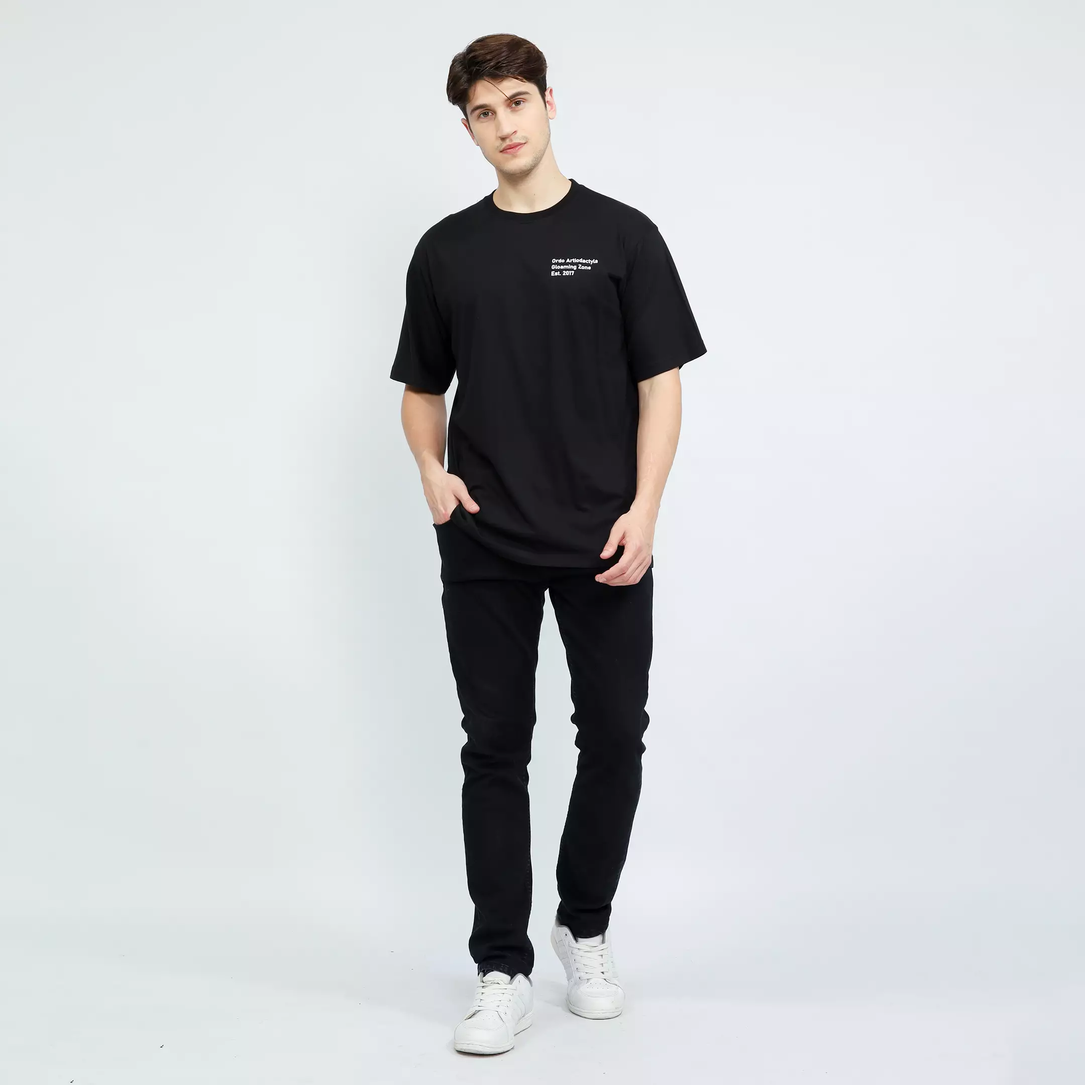 Kaos Design Artiodactyla Hitam Unisex