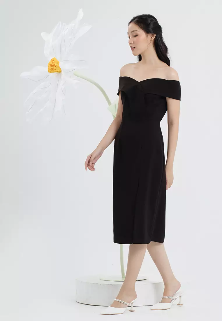 Lora Off Shoulder Dress in Black
