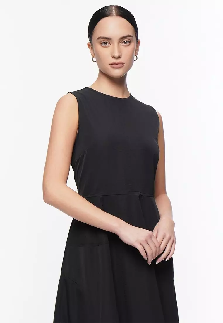 Women's Sleeveless Nylon A-Line Maxi Dress