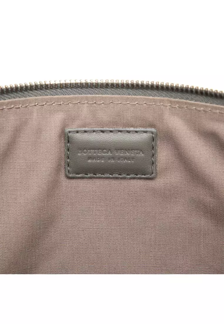 Pre-Loved Bottega Veneta Nappa Intrecciato Zip Clutch