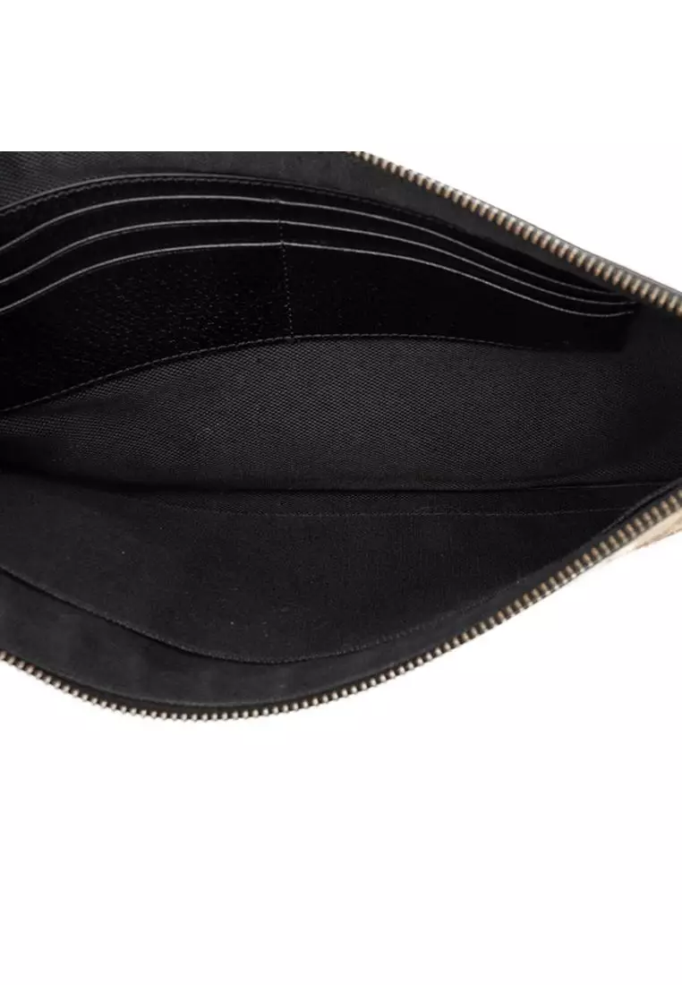 Pre-Loved Gucci Gg Wool Clutch