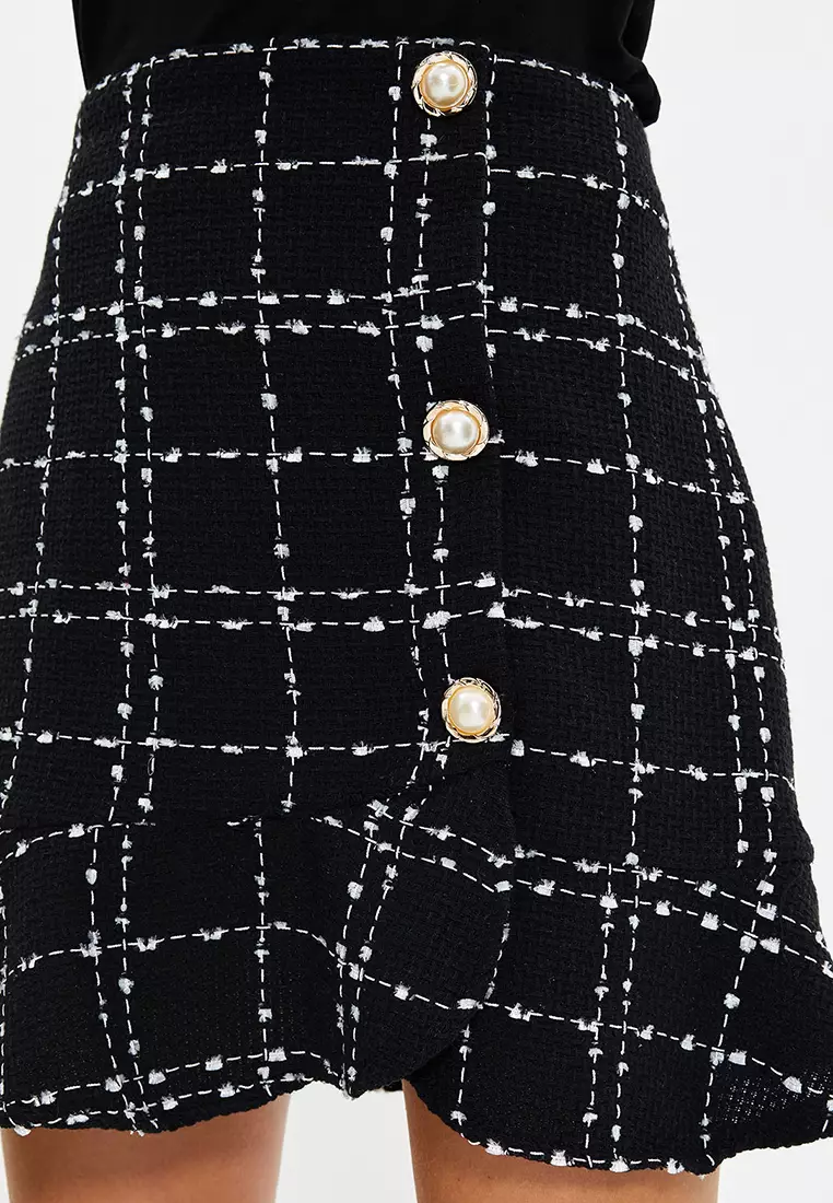 Woven Buttoned Skirt