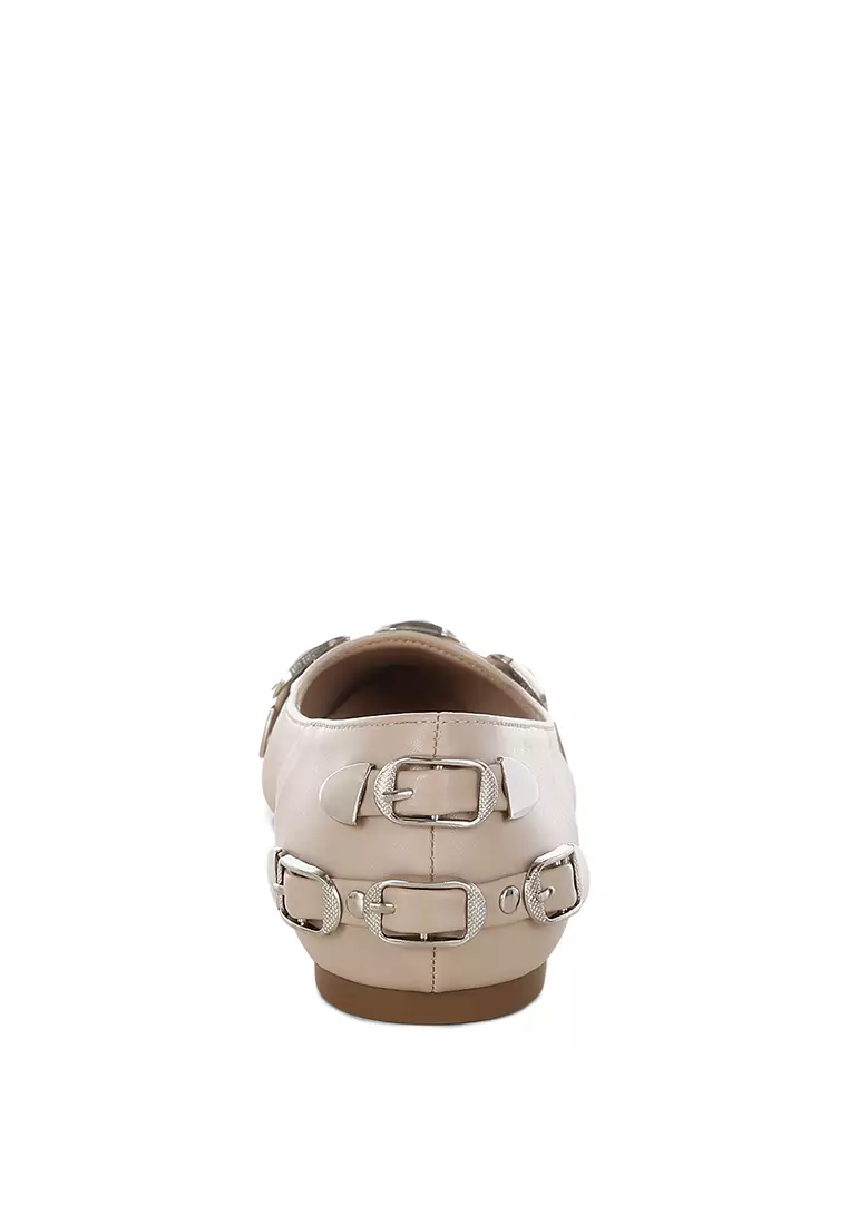 Belt Buckle Detail Ballerinas In Beige