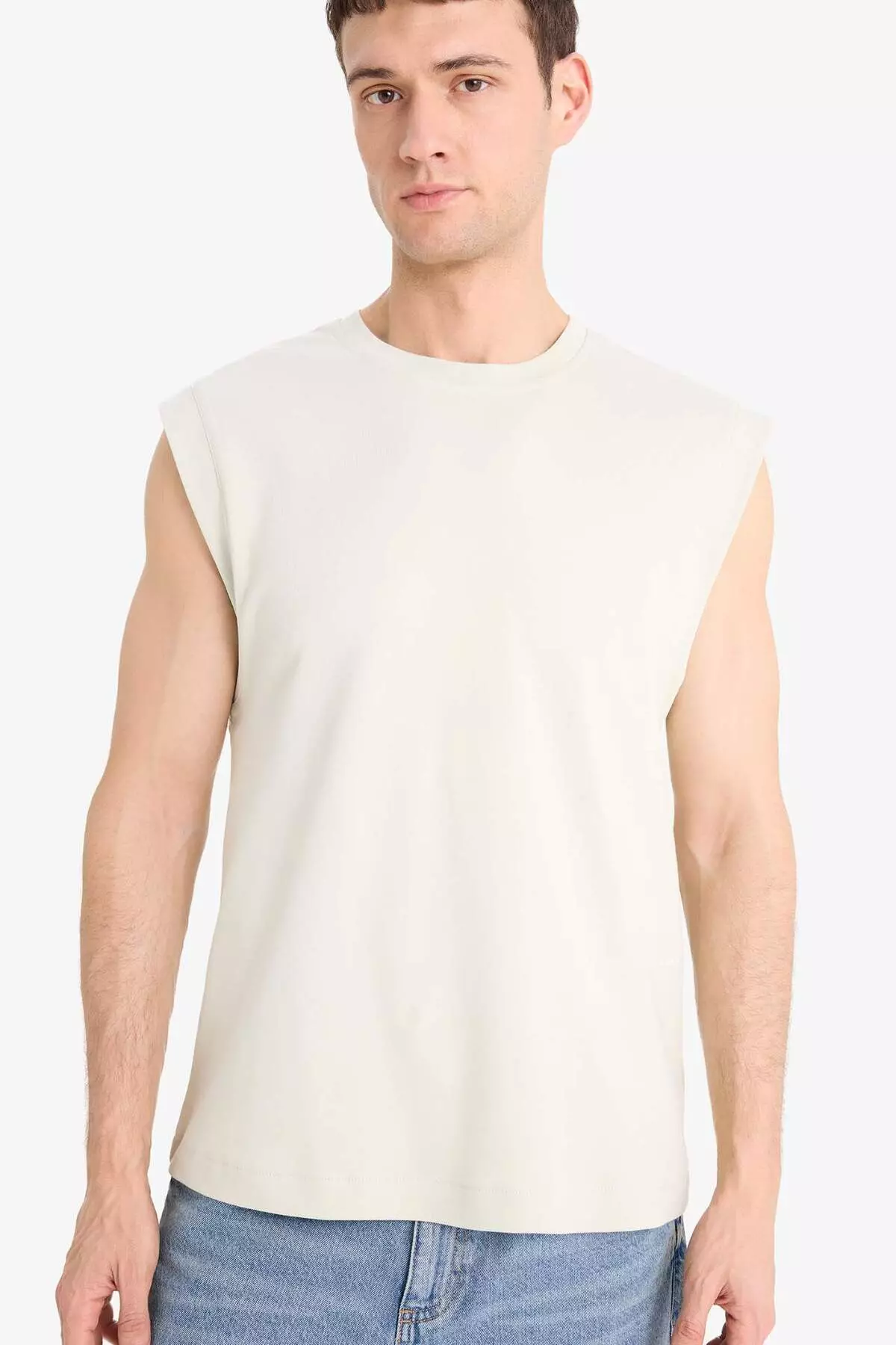 100% Cotton Boxy Fit Crew Neck Printed Undershirt C5040Ax25Hs