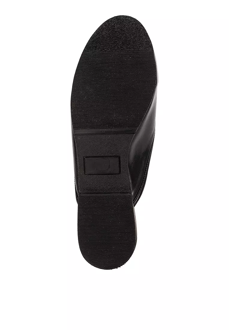 Round Toe Flat Mules