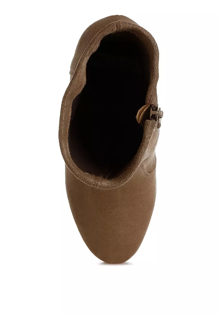 Sepatu Bot dari Bahan Katun Mikrofiber Warna Beige