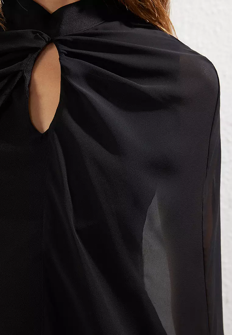 Black Cape Detailed Woven Elegant Evening Dress