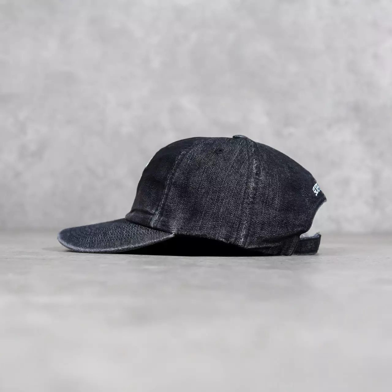 Jual Supreme Topi SUPREME CORDURA S LOGO 6-PANEL DENIM BLACK CAP