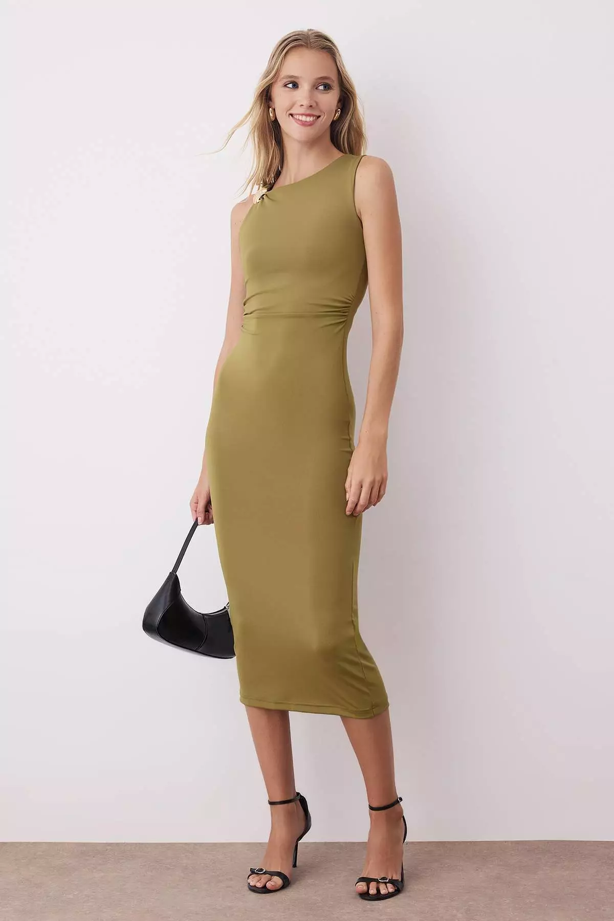Oil Green Zero Sleeve Gathered Accessory Detailed Flexible Plain Midi Knit Dress Twoss25El00913