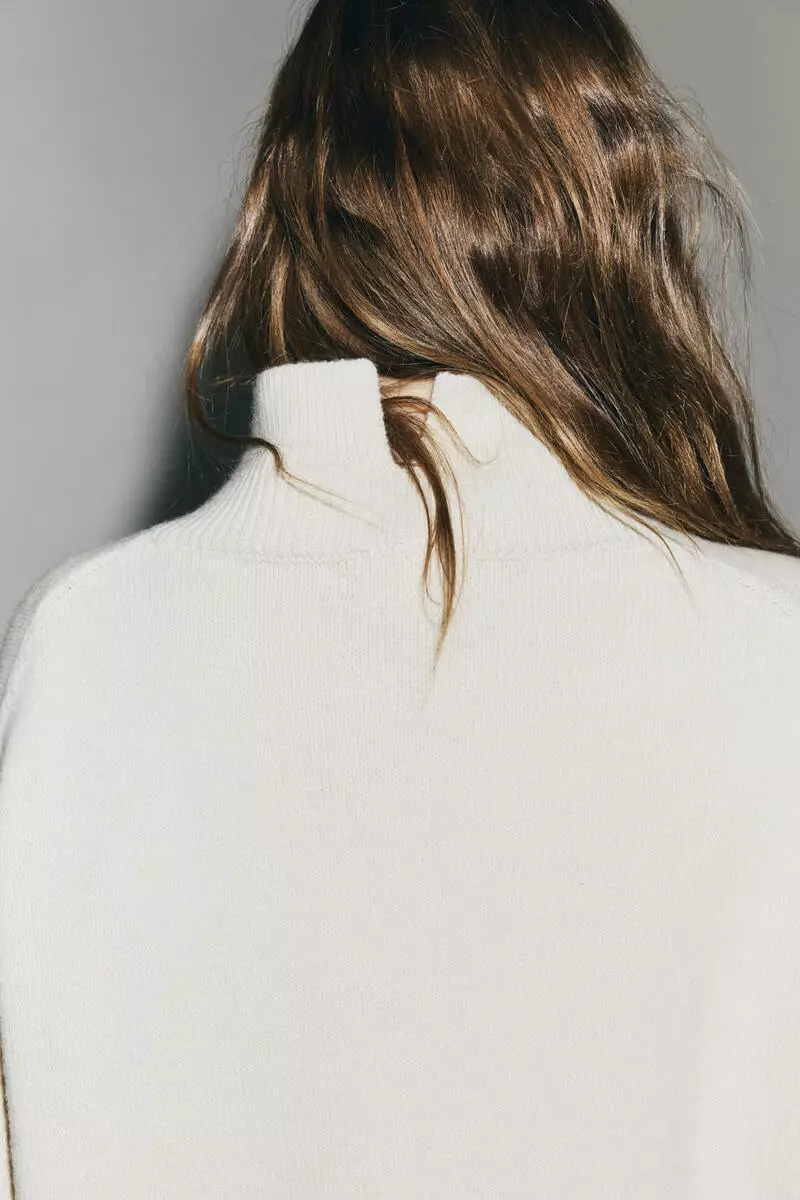 Seam-detail turtleneck jumper