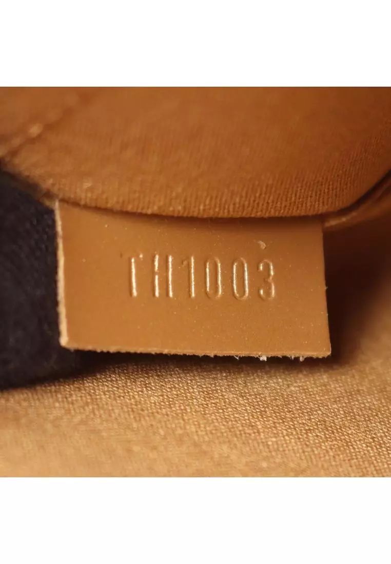 Pre-Loved Louis Vuitton Monogram Mat Shelton
