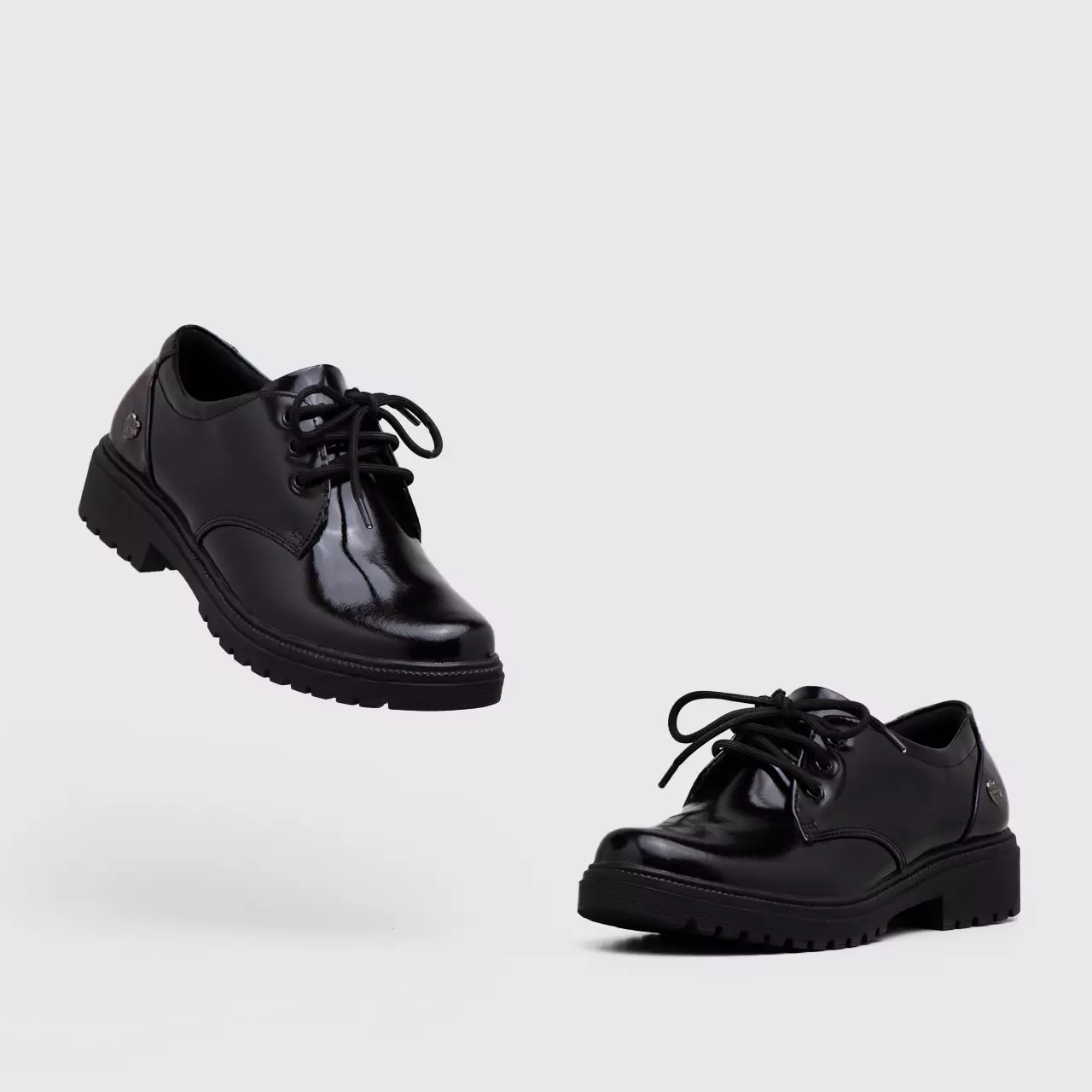 Vailey Oxford Genuine Leather Black Glossy