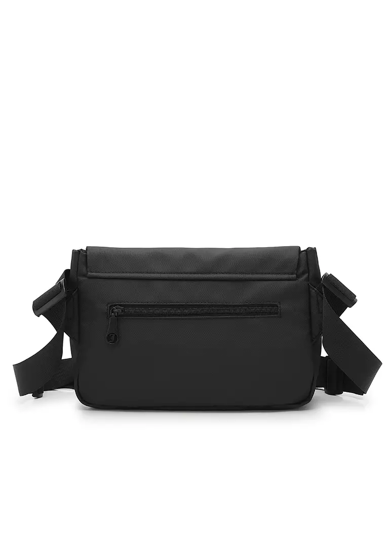 Men's Chest Bag / Sling Bag / Crossbody Bag (Tas Dada / Tas Selempang Pria) - Hitam