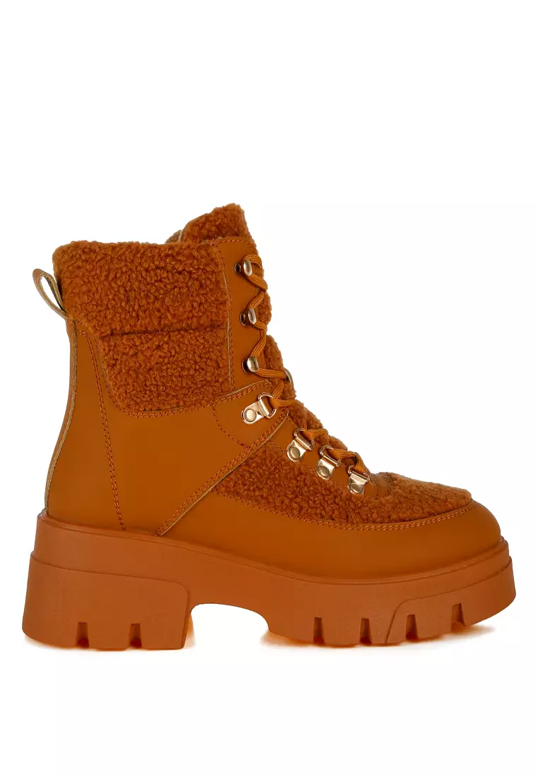 Discount on London Rag  shoes - SKU: Faux Fur Detail Chunky Hiker Boots in Tan