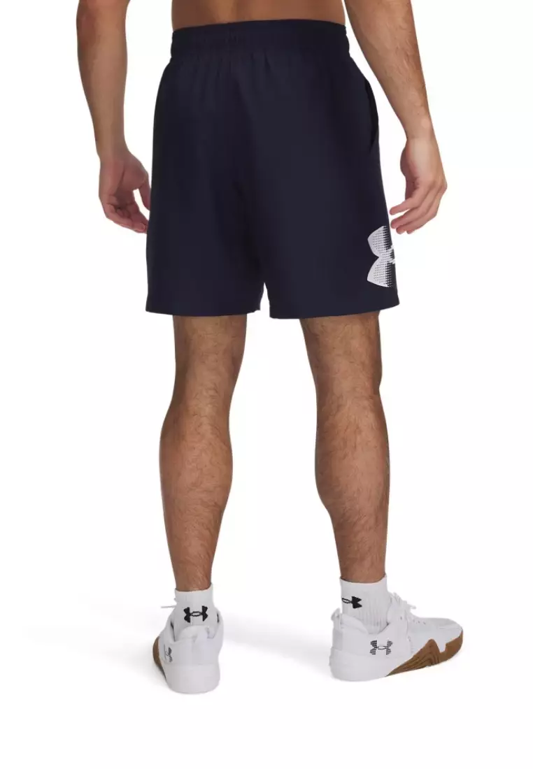 Tech™ Woven Graphic Shorts