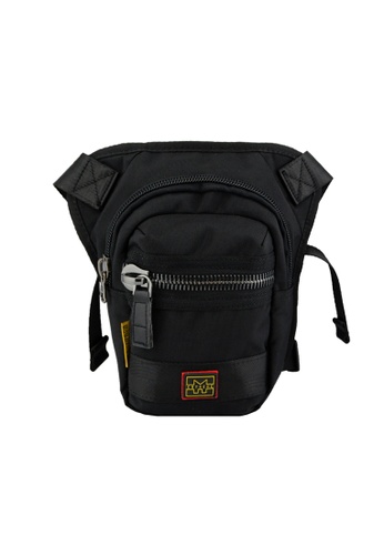 fanny pack that goes around thigh