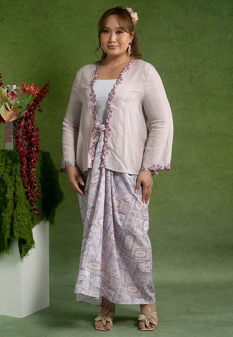 Rina Plus size 2-in-1 Kebaya Set