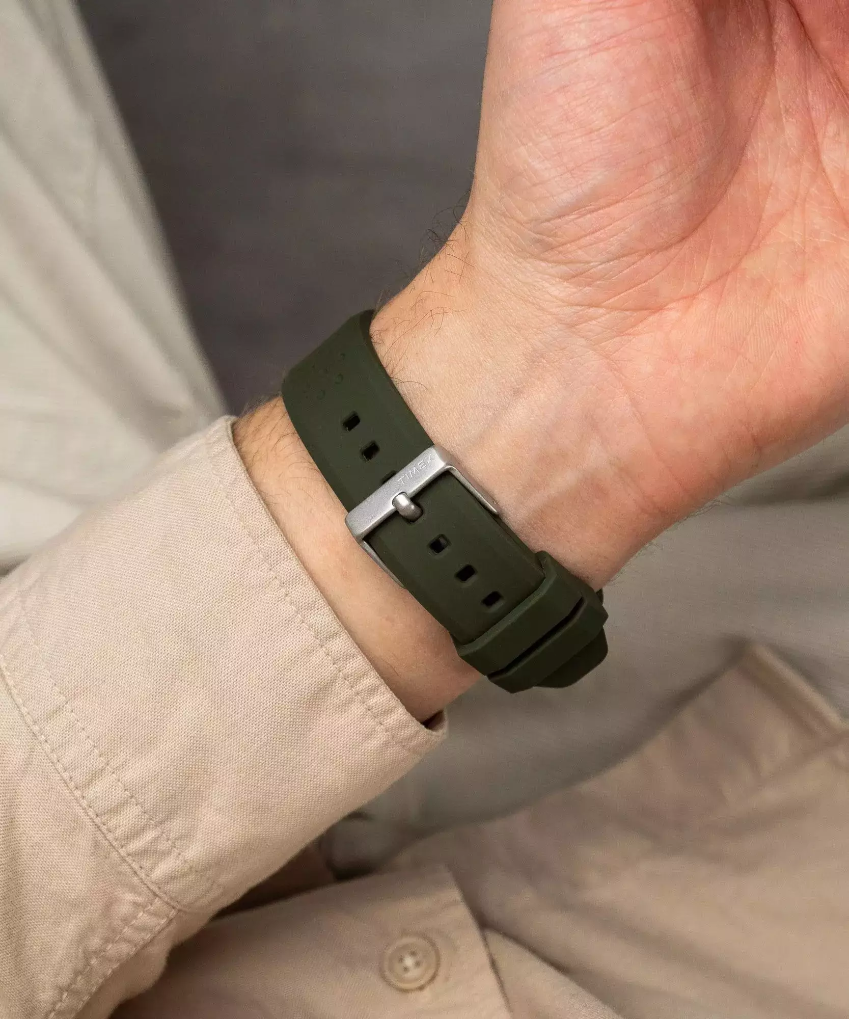 Jam Tangan Pria Timex Expedition Ridge Solar Chronograph Digital Dial Green Silicone Strap TW4B33700V5 Original