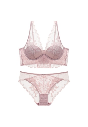 W.Excellence pink Premium Pink Lace Lingerie Set (Bra and Underwear) 2EC7AUS5C57F45GS_1