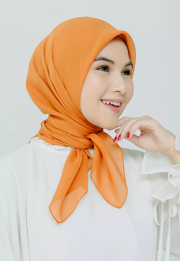 Polly Cotton (Hijab Segiempat Bella Square) Tumeric