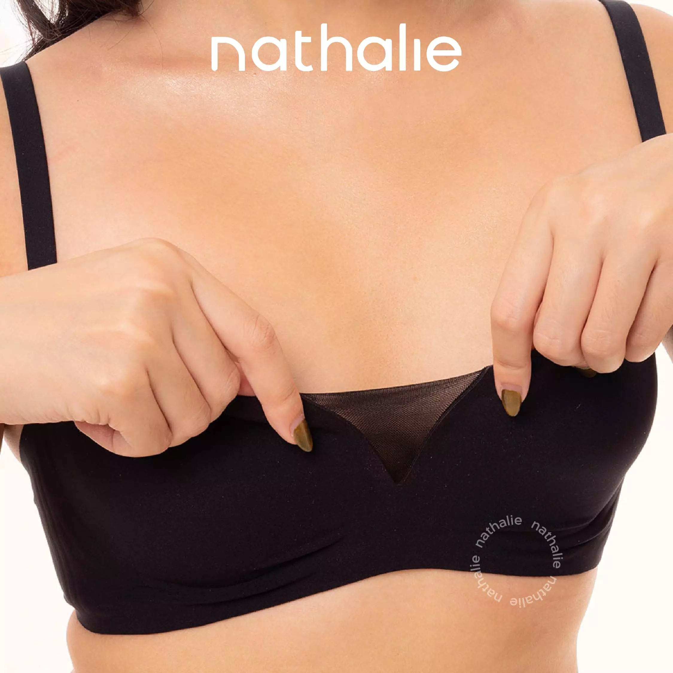 Nathalie Square Neck Seamless Bra NTB 3520 - Hitam