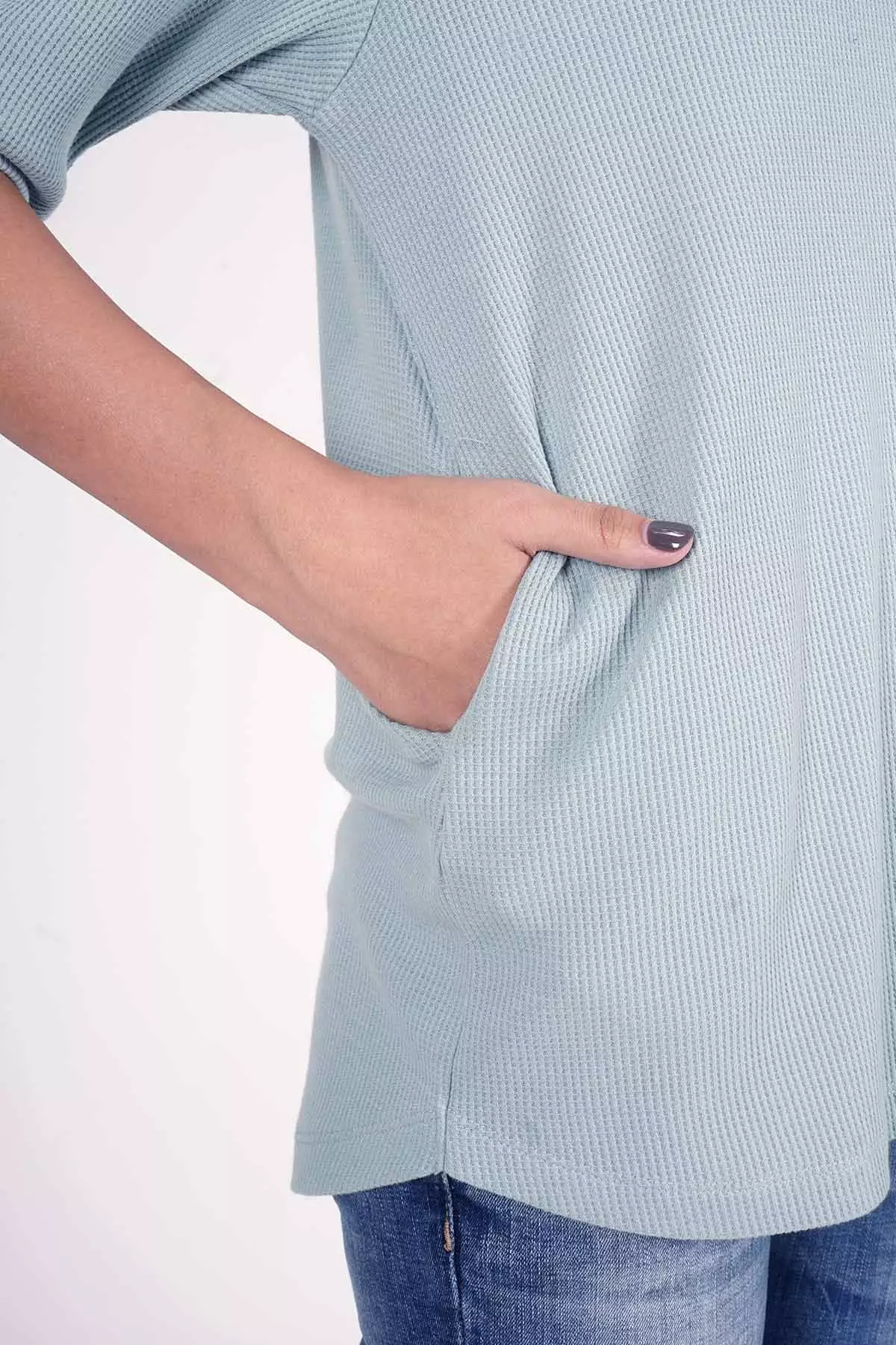 Kaos Wanita Elley Light Green