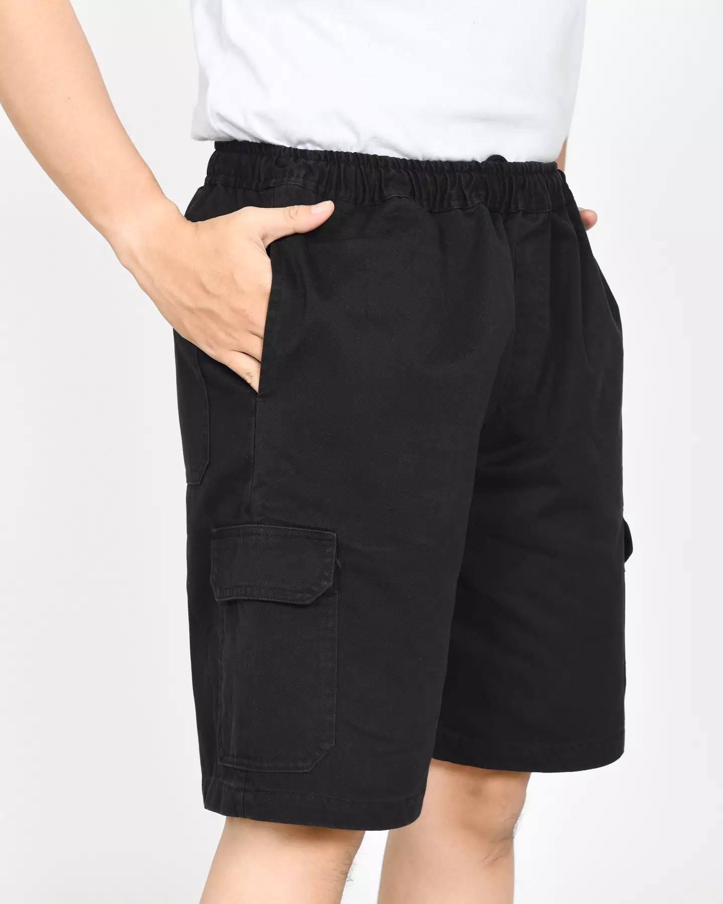 Celana Pendek Casual Cargo - Size 32-36 - HItam