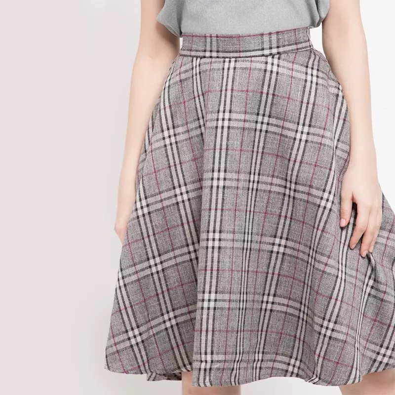Hally Skirt In Dark Grey Chequered Print