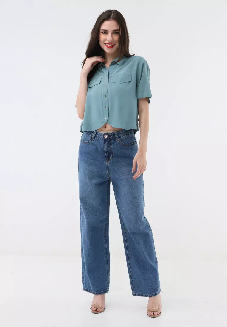 Short Sleeves W/ Collar Blouse