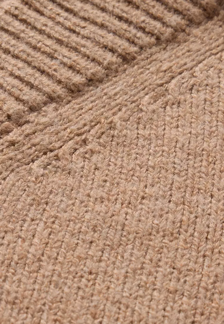 CashSoft Oversized V-Neck Sweater