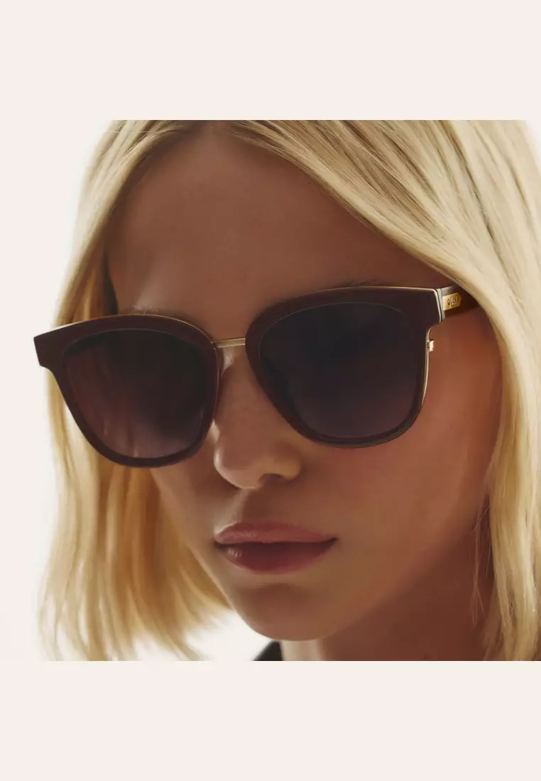 QUAY Act Natural Sunglasses - Chocolate/Dark Chocolate Quay Eyewear - Act Natural – Shades Sunglasses main image 4