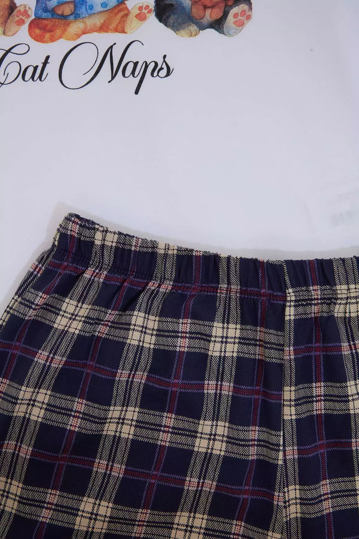 White-Multicolor 100% Cotton Cat Printed Plaid Knitted Pajamas Set Thmss26Pt00160