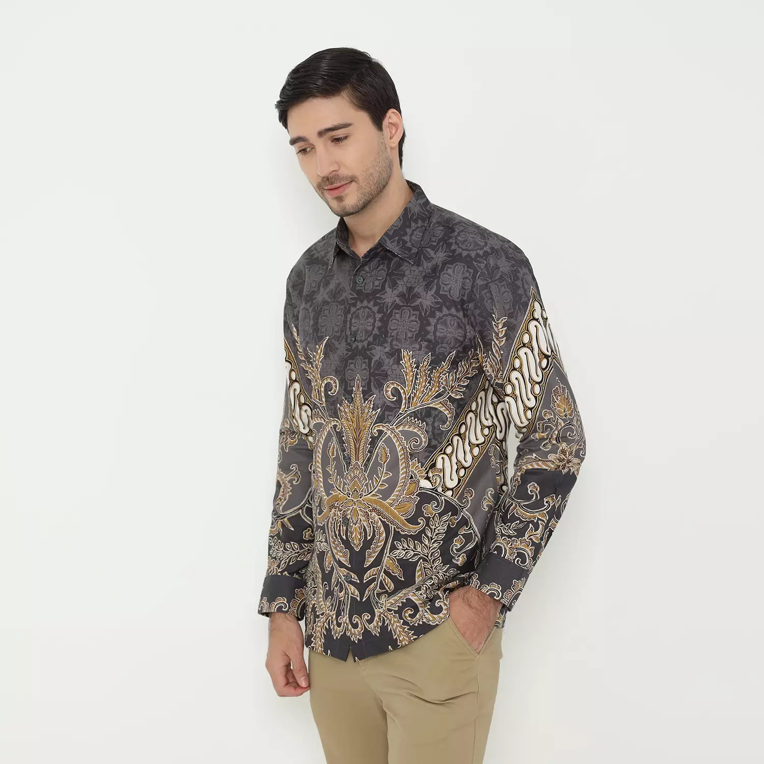 Platini Kemeja Batik Pria Lengan Panjang Katun Grey 36054.46