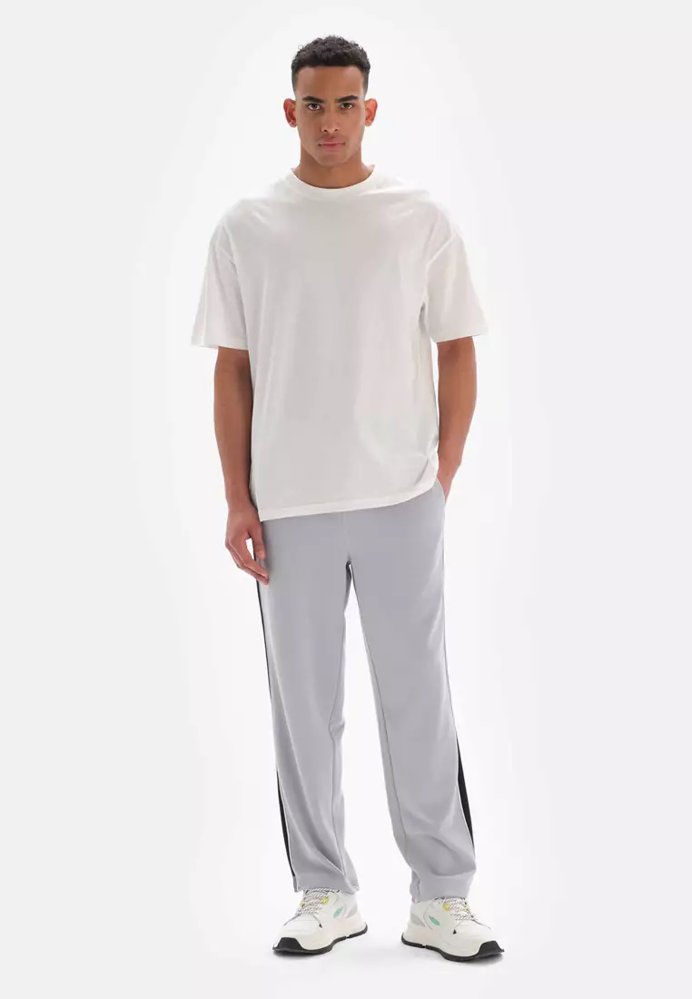 DAGİ Light Grey Pants, Oversize, Flared, Activewear for Men 2024