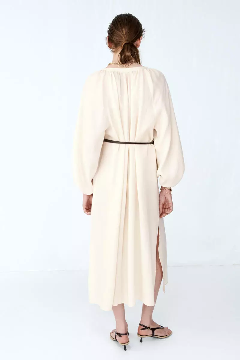 Oversized tie-belt dress
