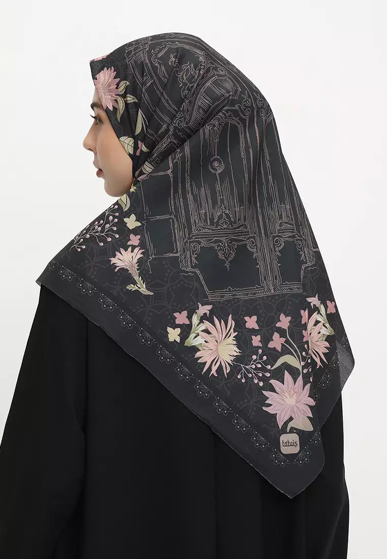 Iffah Fethna Square Damour