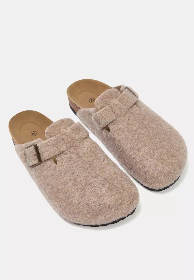 Buckle Clog Slippers