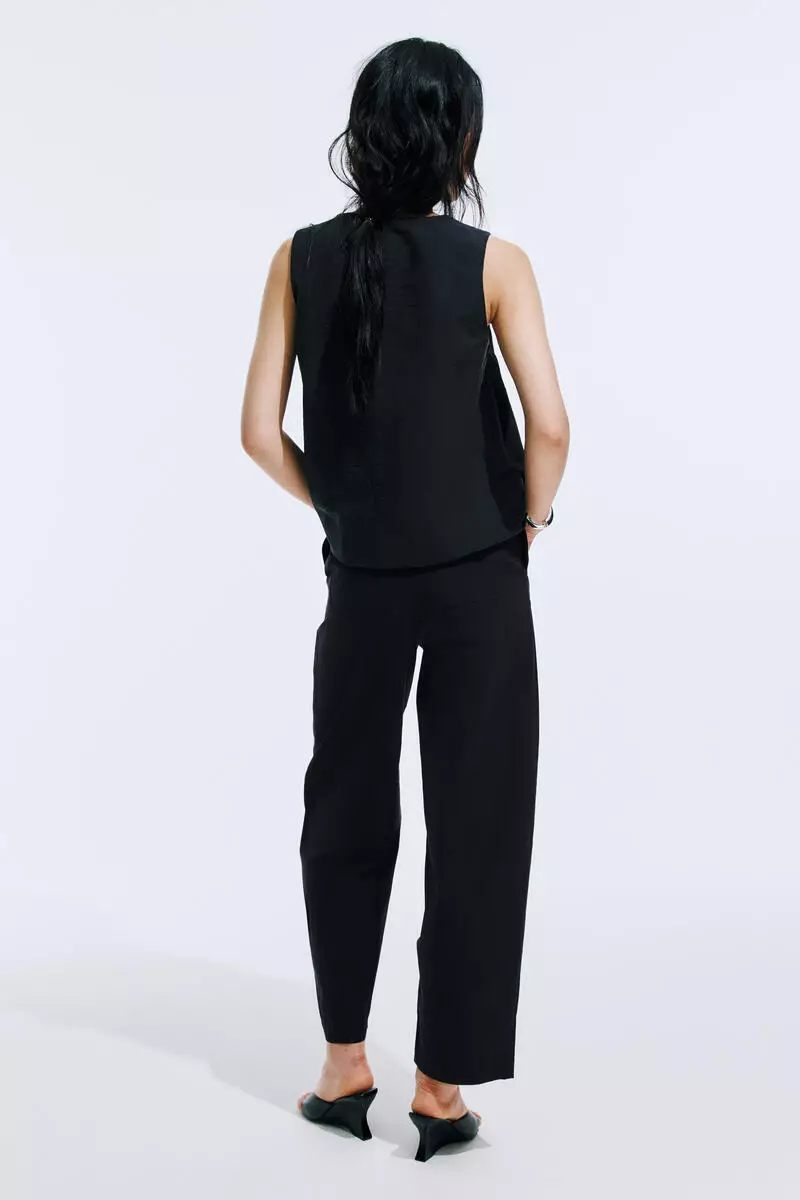 Baggy cotton trousers