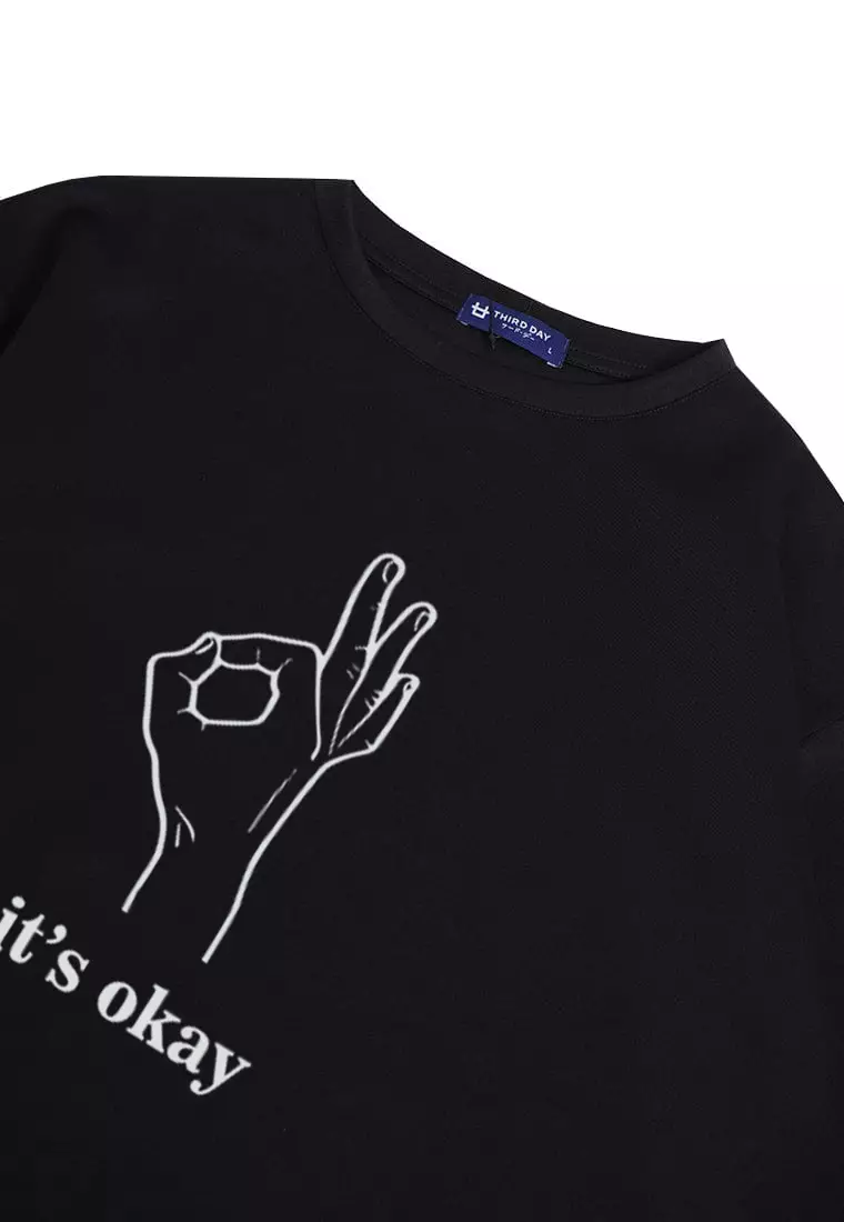 MTQ59 kaos oversize bahan tebal scuba pria distro gambar motif aesthetic it's okay hitam