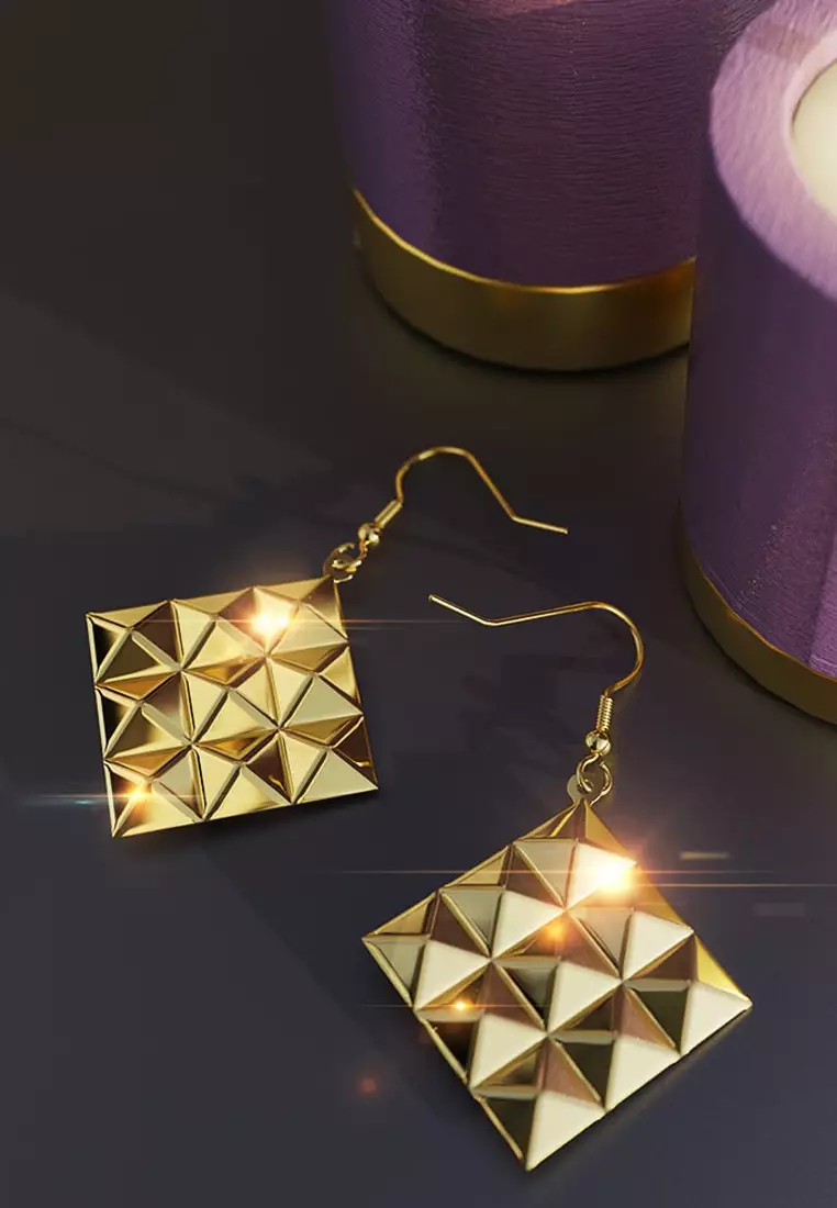 Fascination Geometric Style Diamond Shape Metallic Earrings Gold