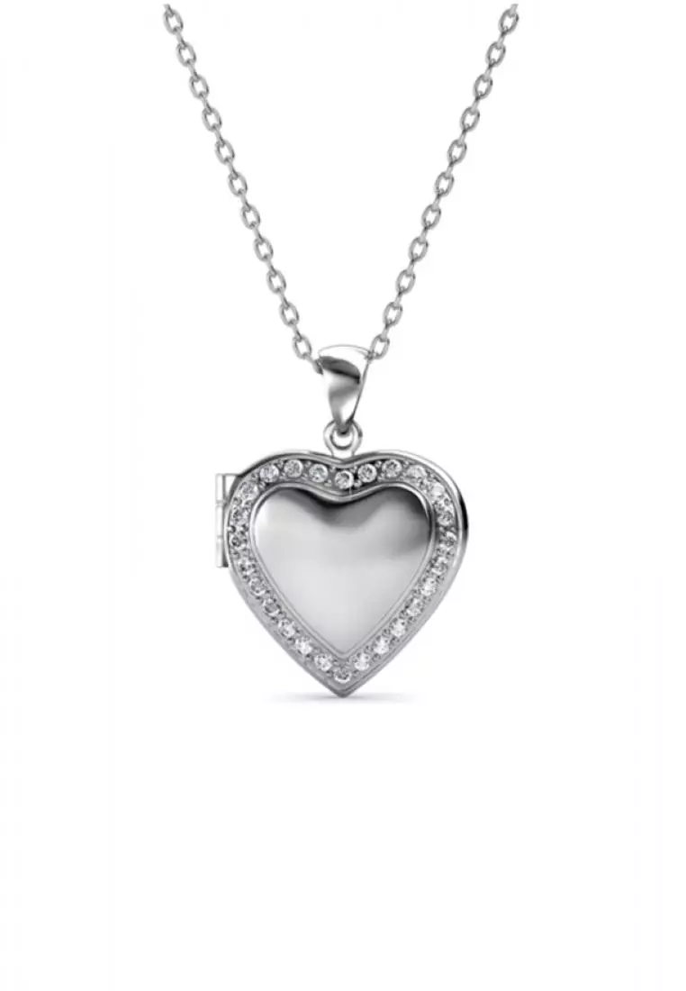 Gold best sale locket love